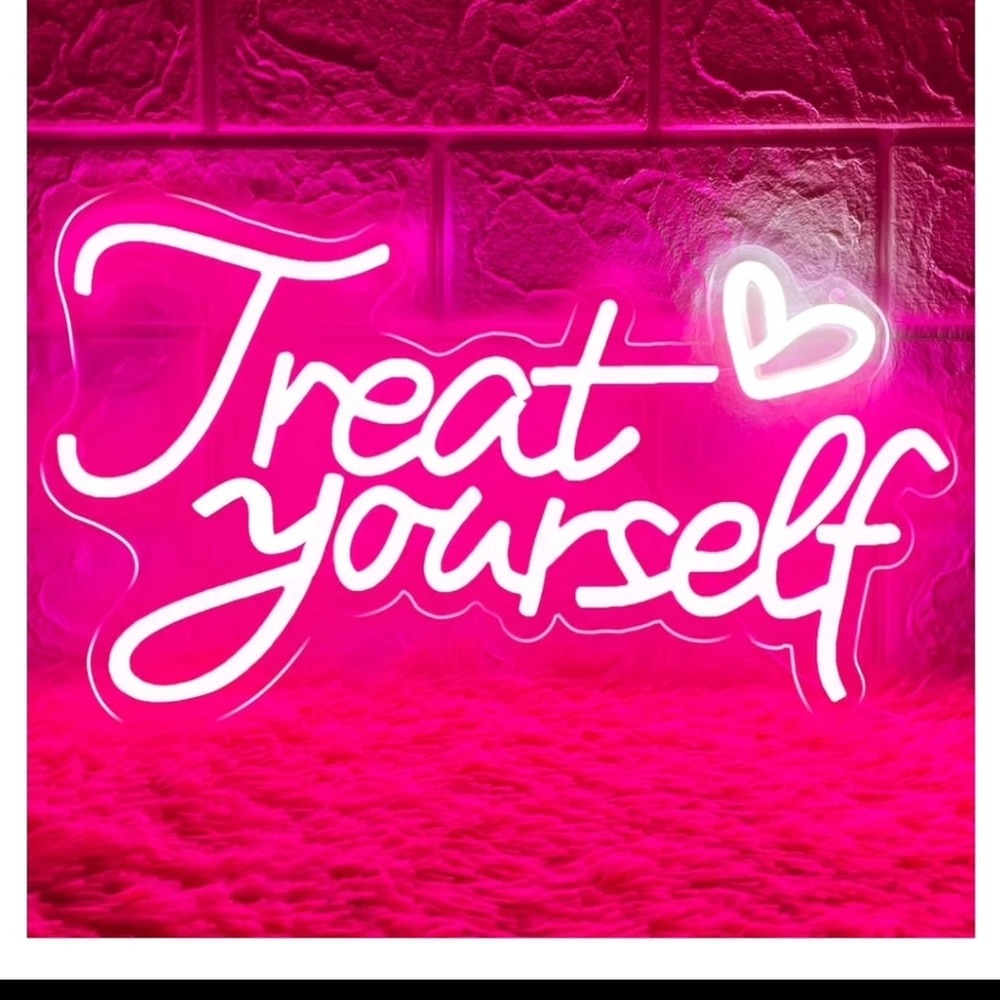 Meet your Posher, Nikesha